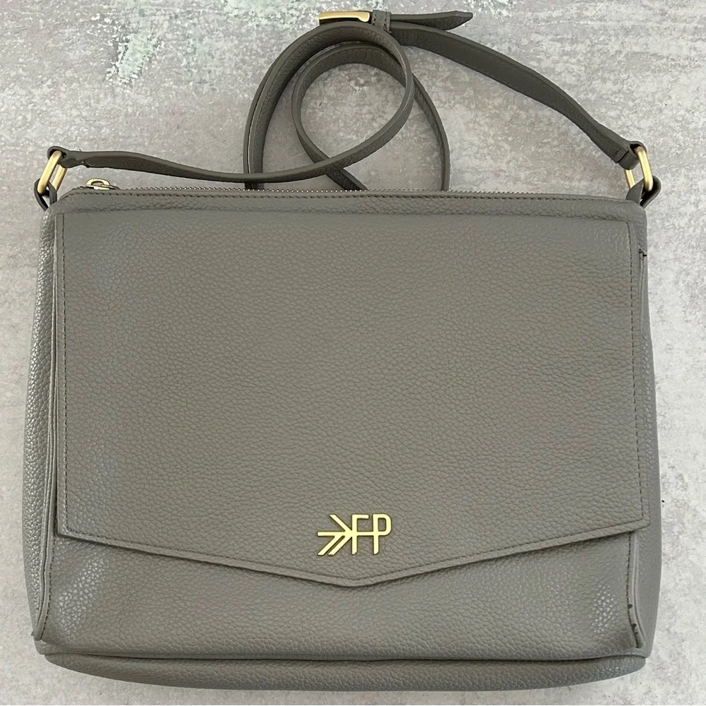Freshly Picked Classic Crossbody Bag Diaper Bag Companion In Stone - Picture 3 of 13